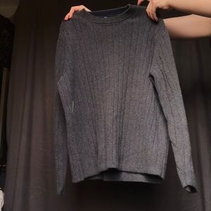 GAP sweater